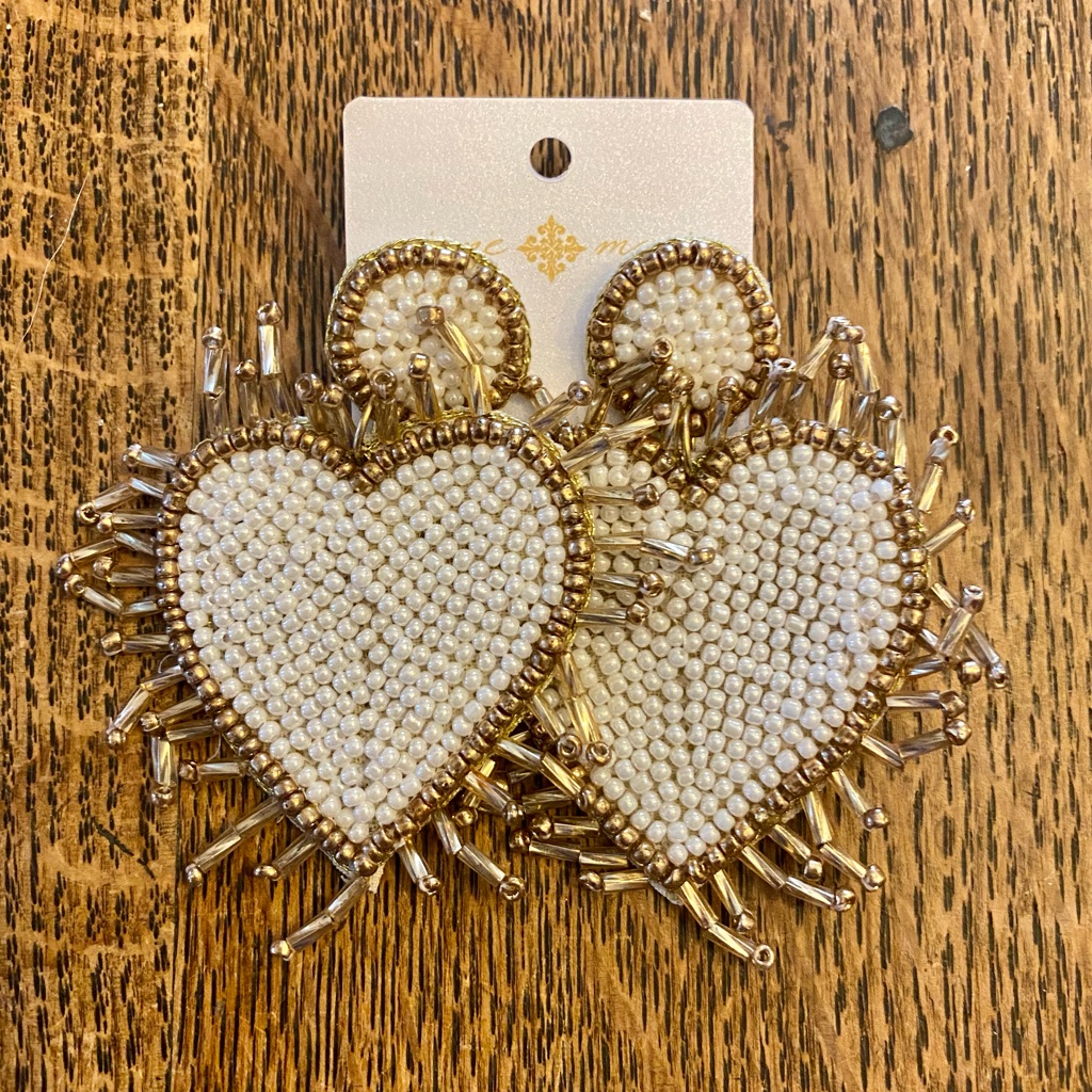 New White And Gold Beaded Heart Earrings 26$